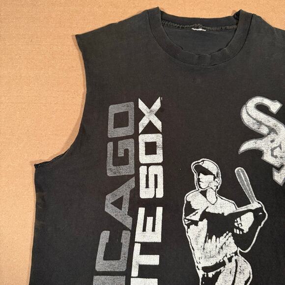 Vintage 90s Chicago White Sox Sleeveless Shirt Black Distressed Majestic MLB - Picture 3 of 8